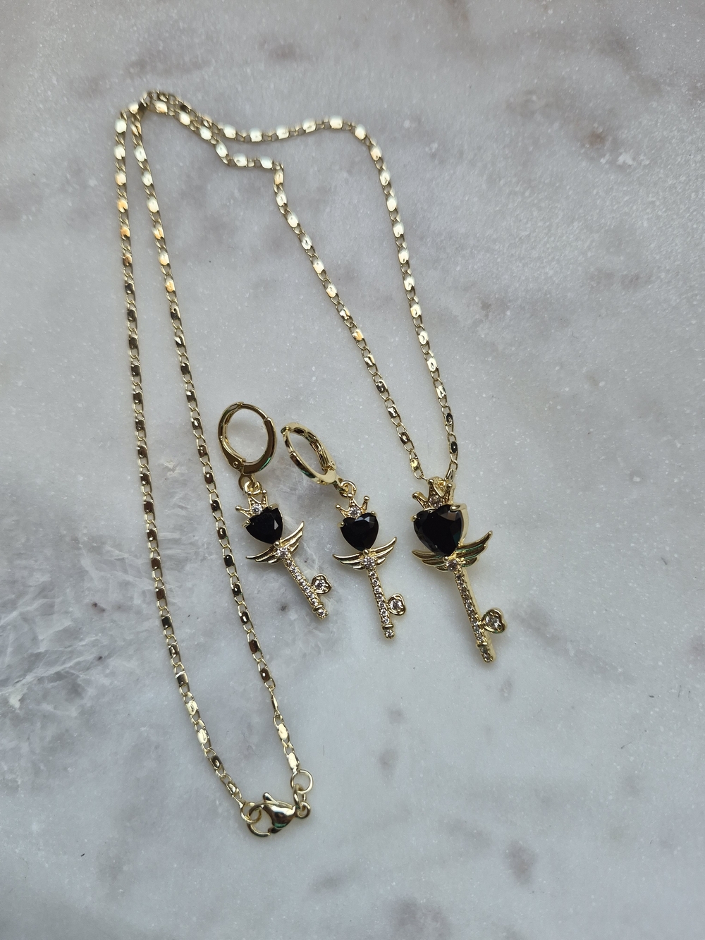Black Heart Key Necklace and Earring Set Gold Plated